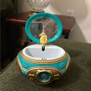 Anastasia Vintage Toy Music Box